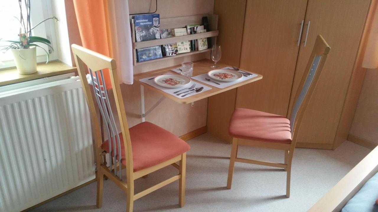 Tiny-Apartment-In-Gemuenden-An-Der-Wohra Gemunden an der Wohra Dış mekan fotoğraf